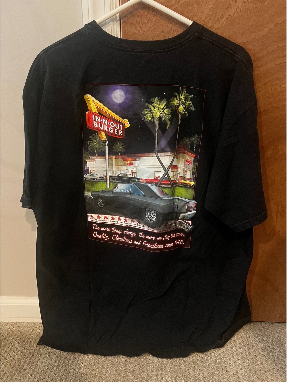 California In-N-Out Burger T-Shirt - Picture 3 of 3